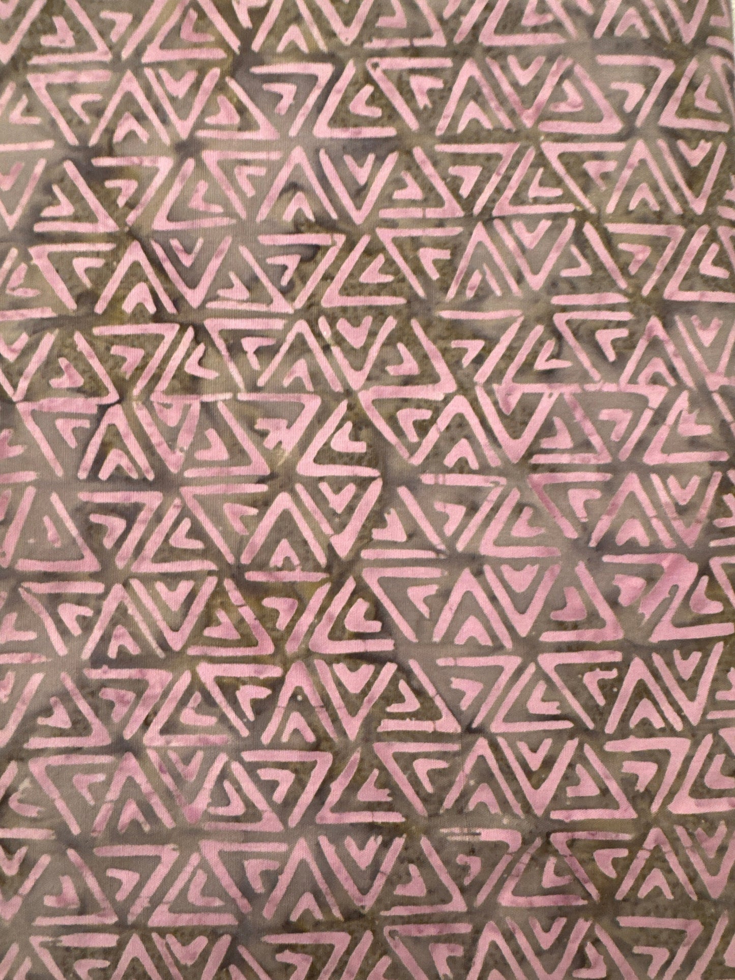 AN Triangular Dusty Rose Slate