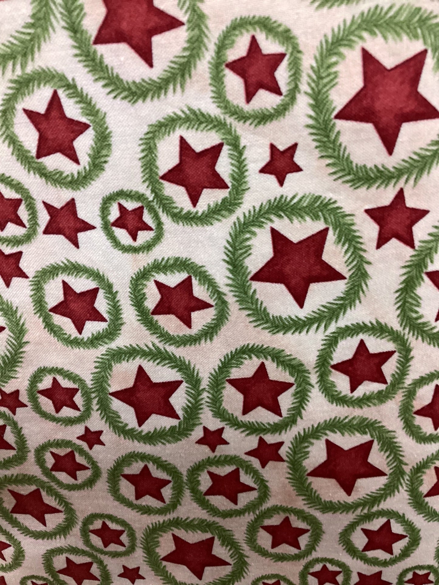 RB Snowflake Up on the Housetop Star Wreaths