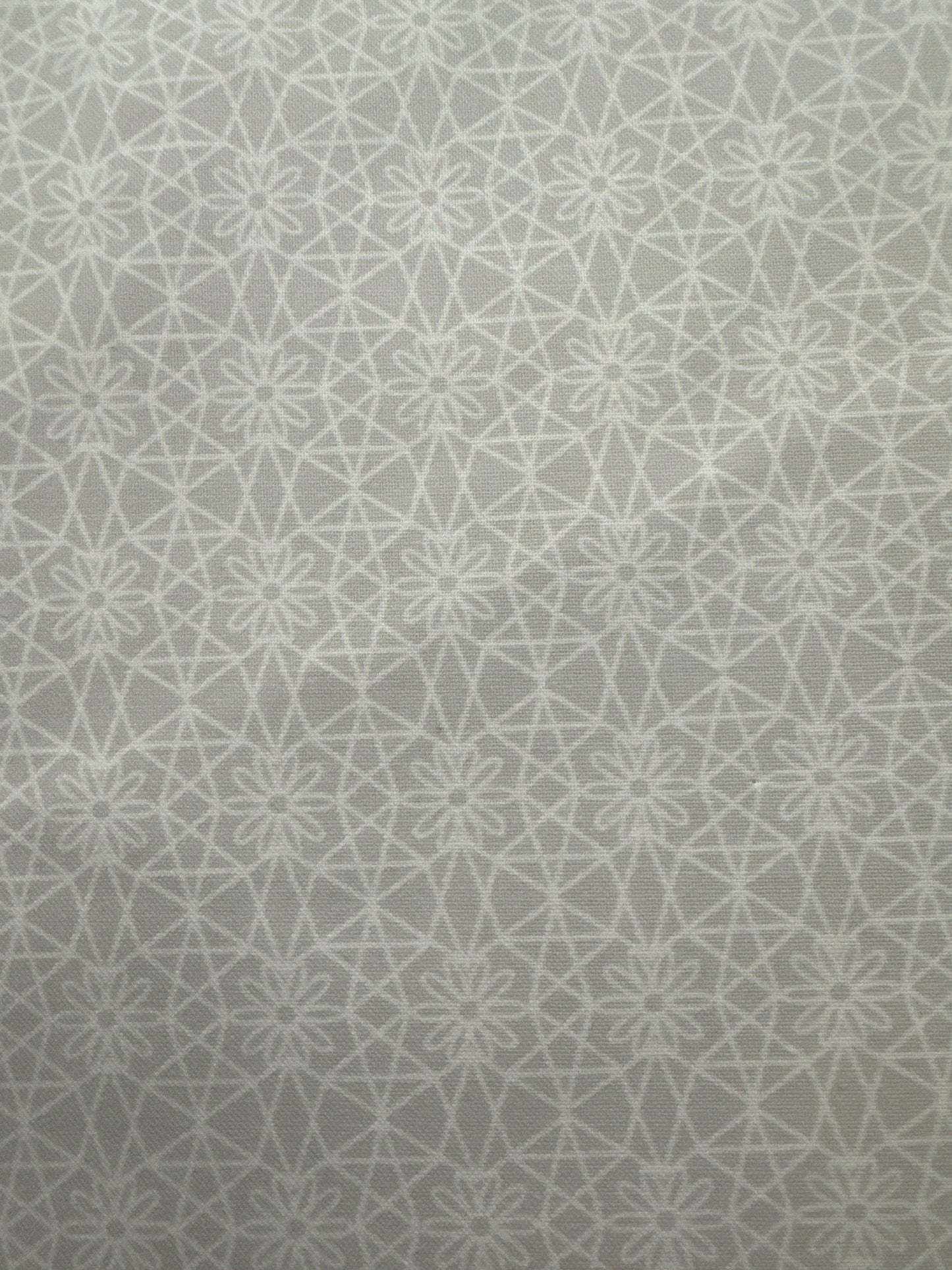 AN Mellow Drama Geometric White