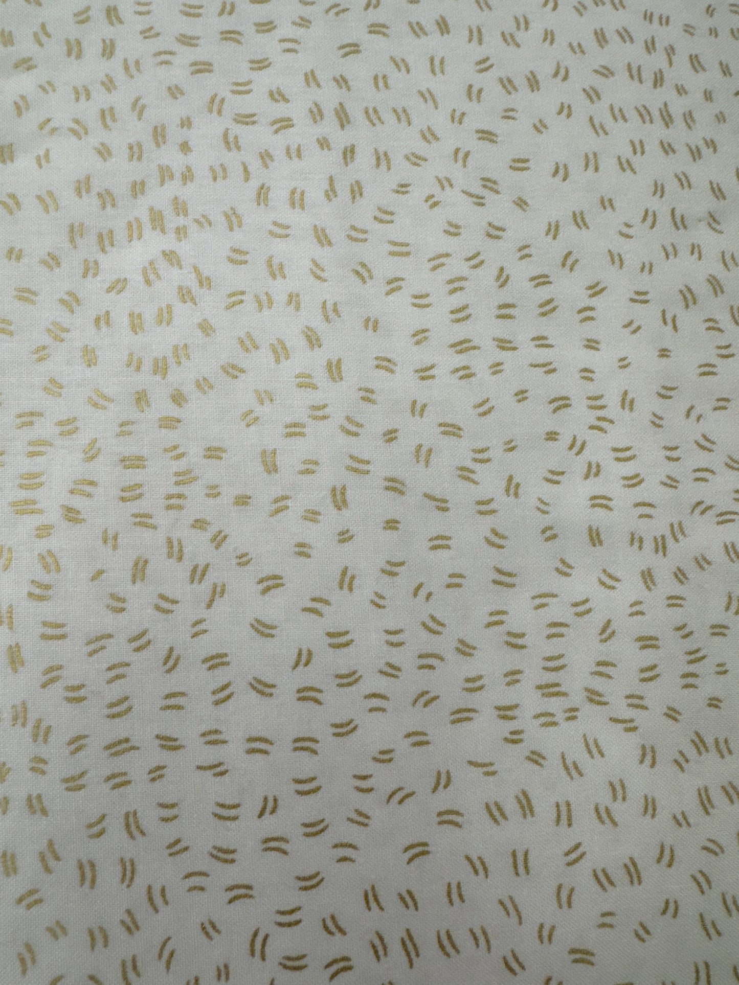 MO Meadowmere Cream Gold