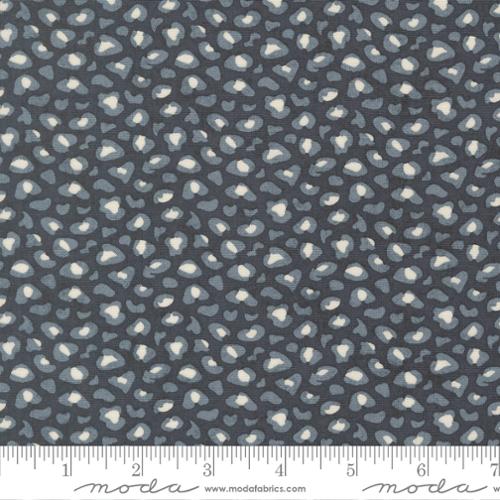 Portobello Fieldrush Wild Flower 44"/45" Cotton Fabric Per Yard