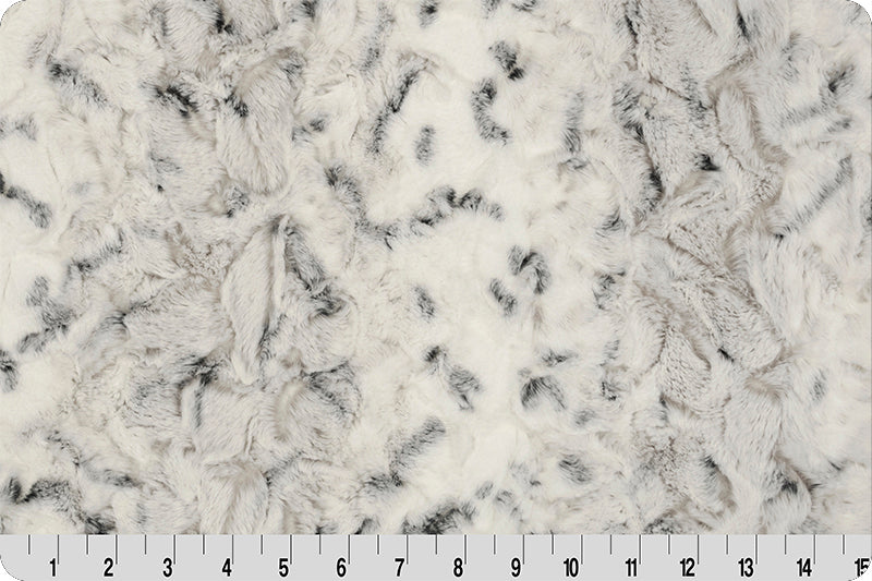 Alloy Signature Luxe Cuddle Snowy Owl Blanket 60" x 72"