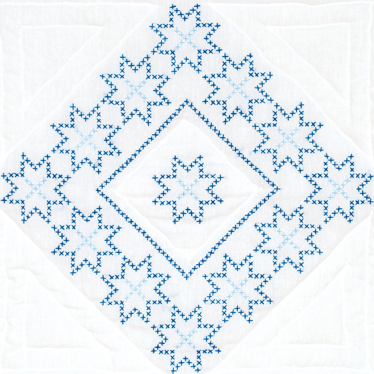 White 18in Quilt Squares XX Stars