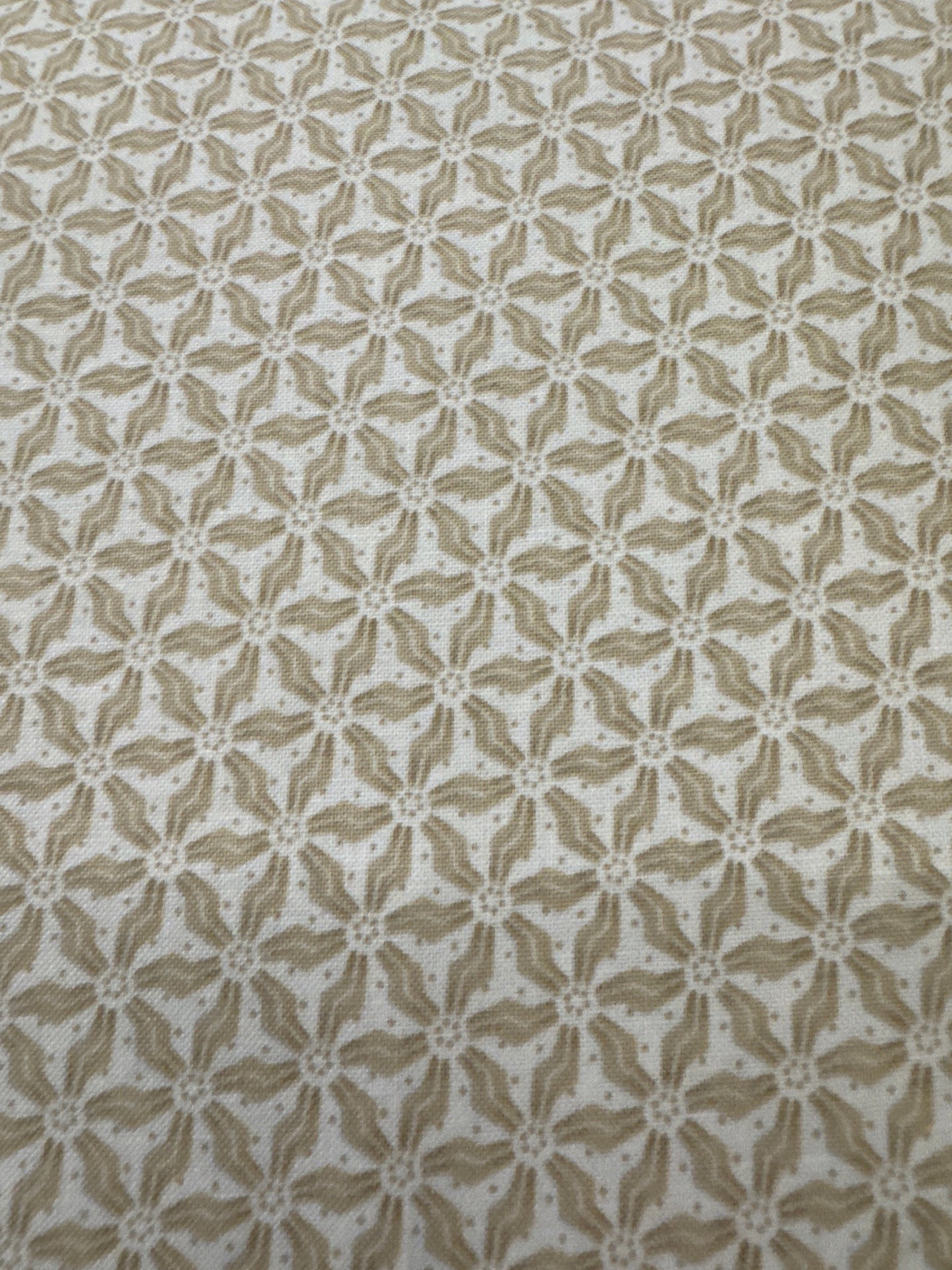 MO Snowman Gatherings IV Taupe Tossed Holly