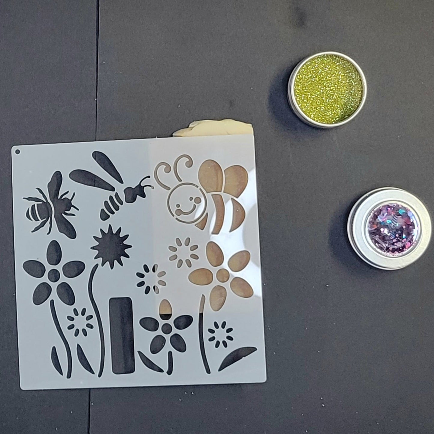 Bees & Flowers Stencil