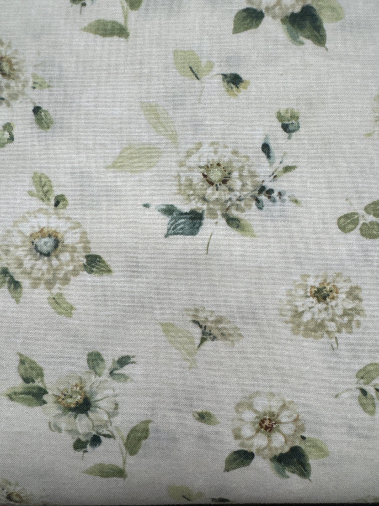 WL Green Fields White Flowers on Cream
