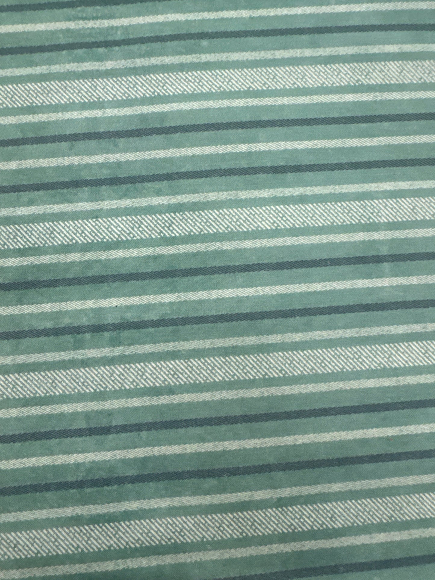 CW En Bleu Stripes