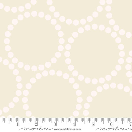 MO 108" Pearl Bracelet Eggshell White