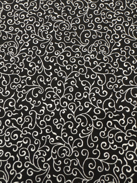 HO Onyx Silver Doily