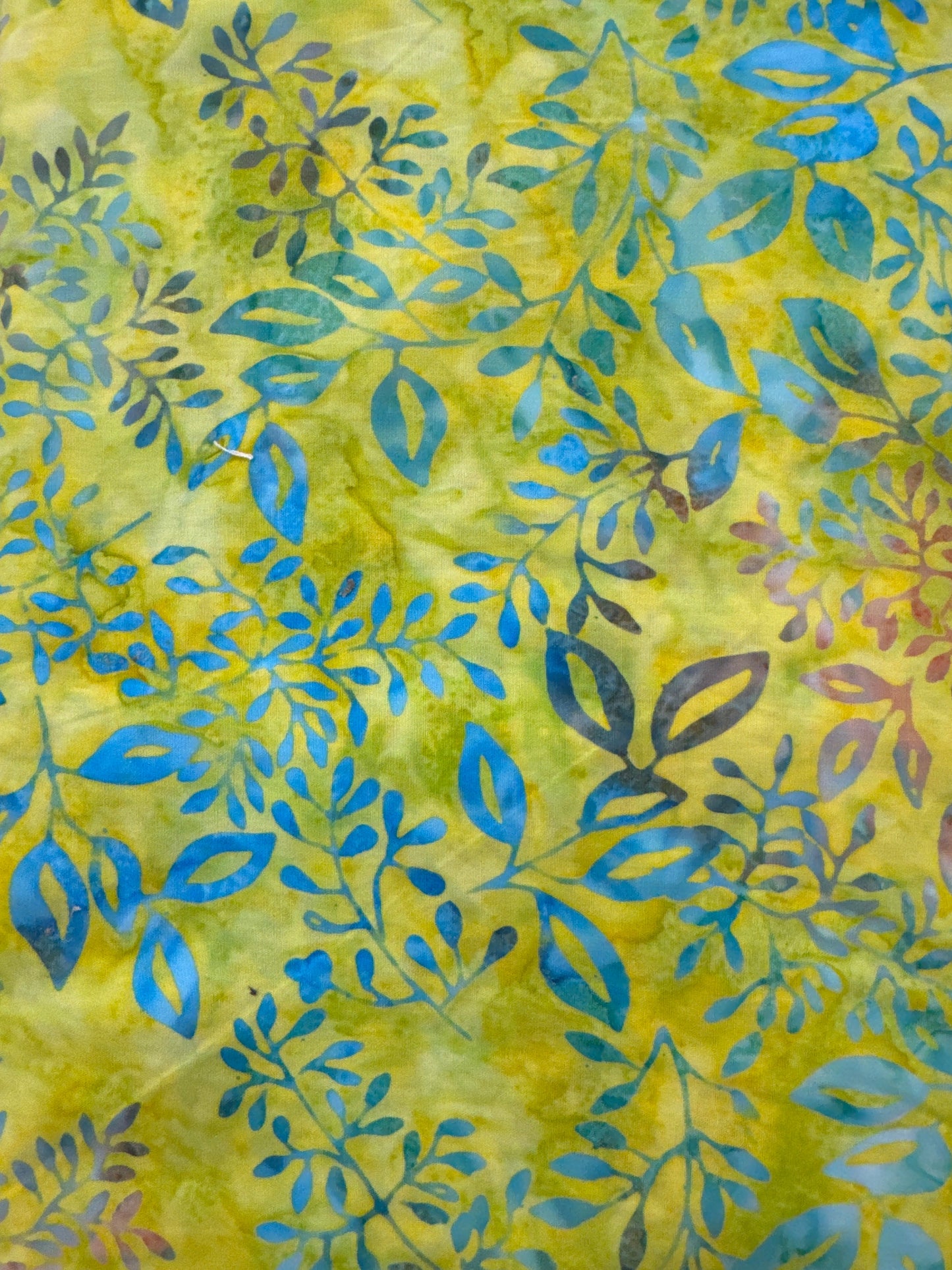 MO Chroma Batiks Chartreuse