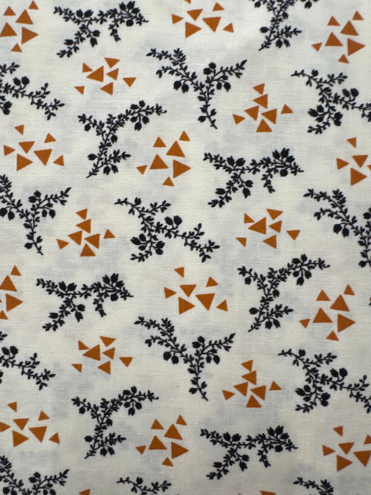 MO Rustic Gatherings Triangles and Branches Cream