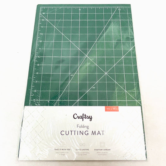 Folding Cutting Mat 17"x23"