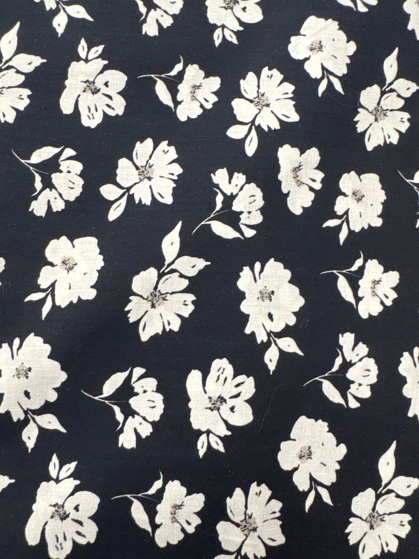 CW Evermore Black White Flowers