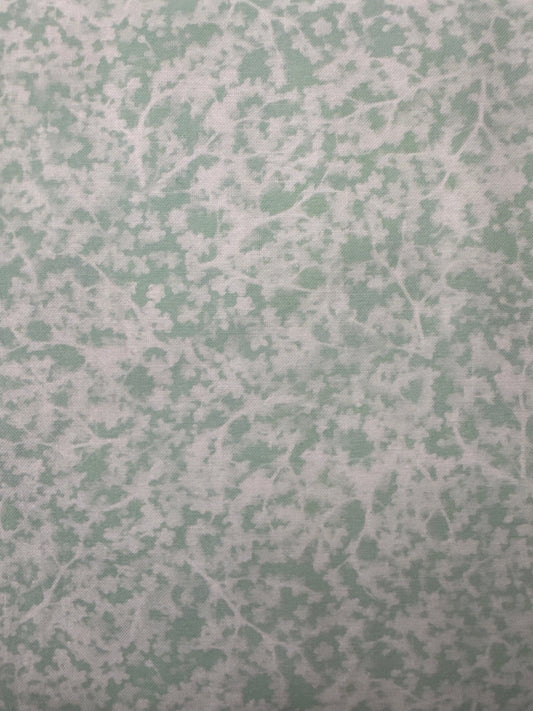 MO Bluebell White on Mint