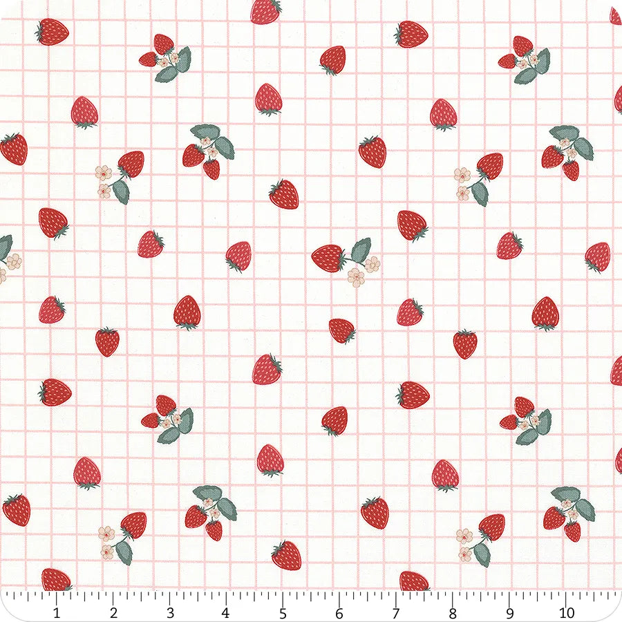 RB Berry Market Gingham Berries White