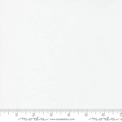 MO Bella Solid White Bleached Moda