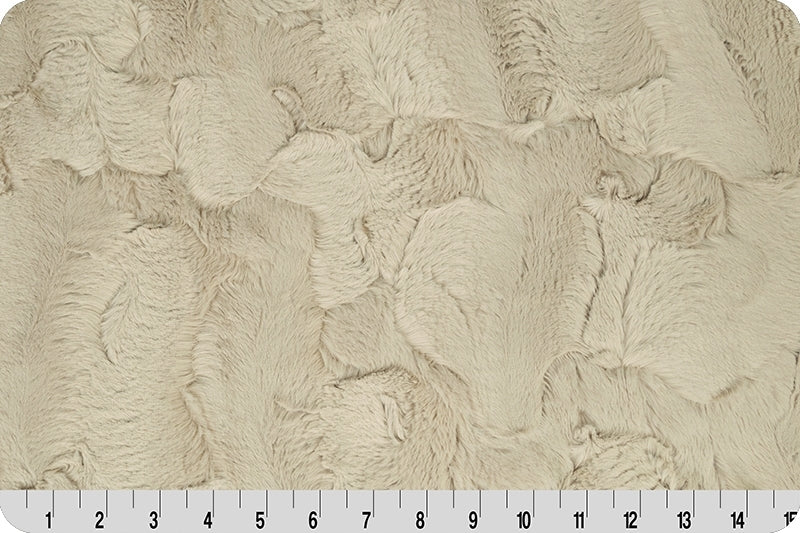 Champagne Signature Luxe Cuddle Hide Blanket 60" x 72"