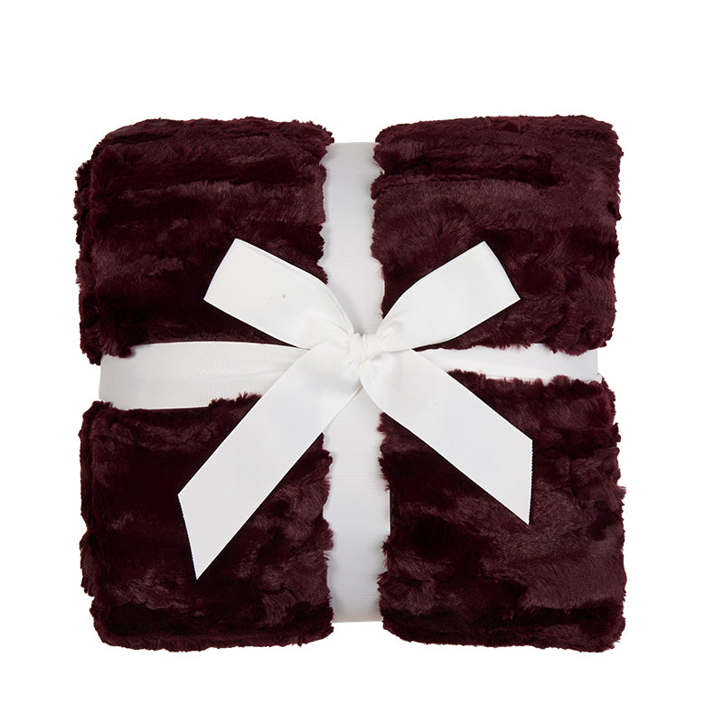 Black Cherry Signature Luxe Cuddle Willow Blanket 60" x 72"